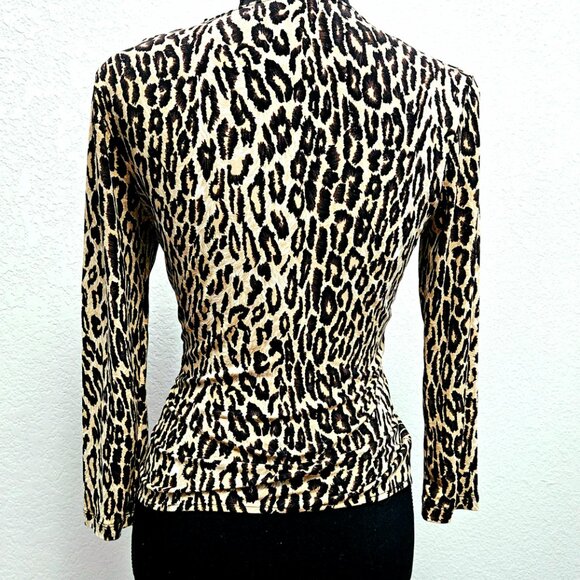 Women's Top Stretchy Leopard Print w/ Rouching & Black Lace Accent V Neck XS - Picture 3 of 3